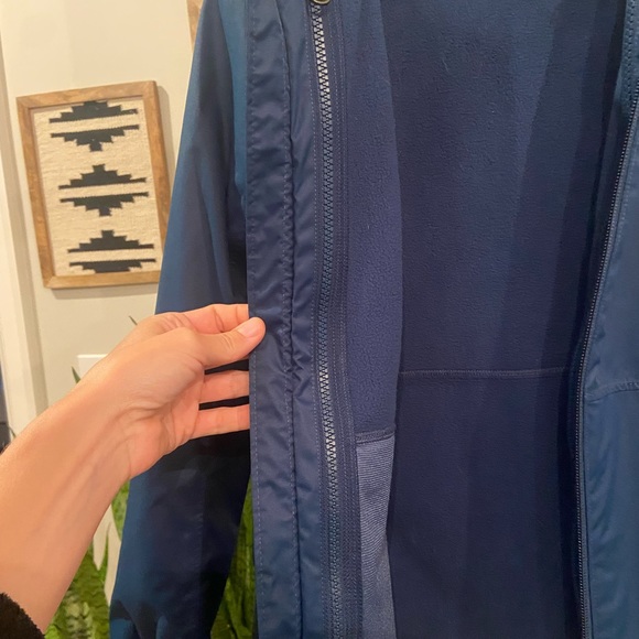 2 in 1 The North Face Rain Jacket with fleece insert - Picture 9 of 11